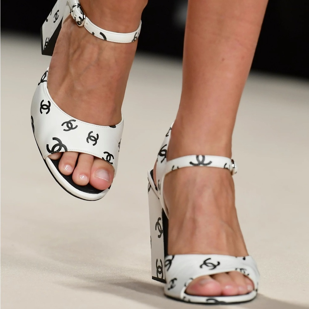 CHANEL 
Printed Lambskin CC Platform Sandals